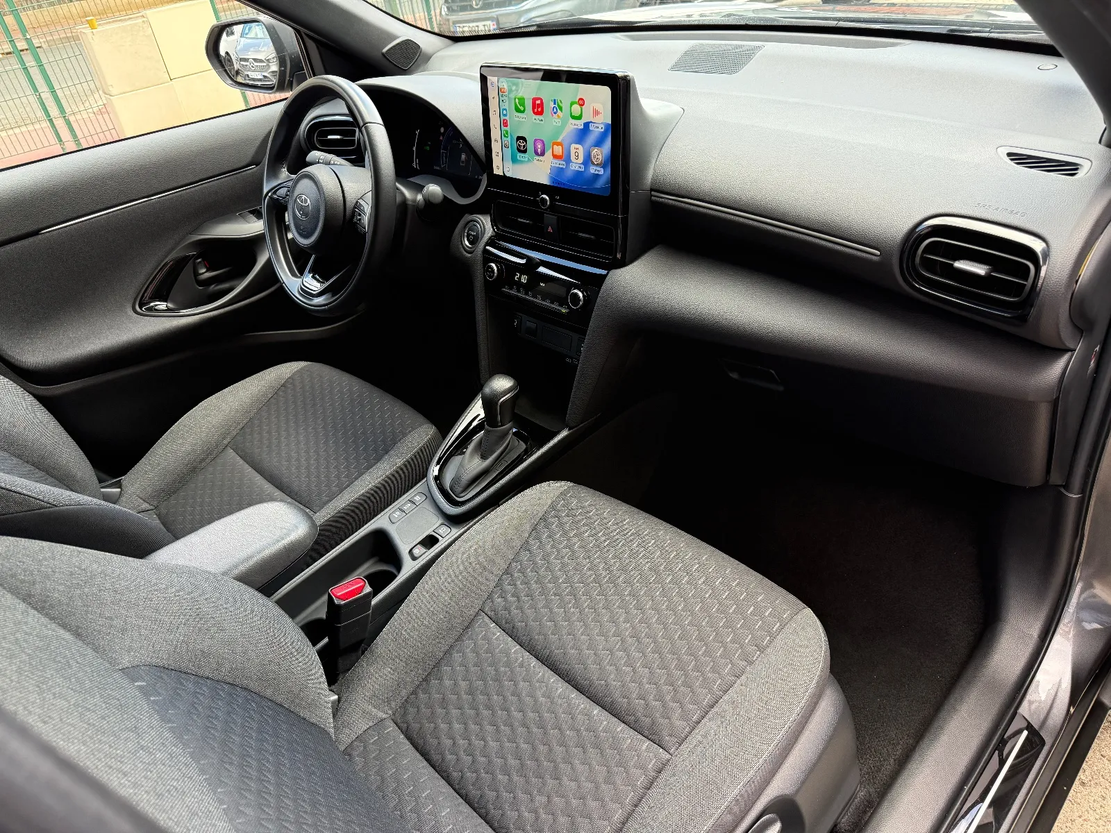 Photo de TOYOTA YARIS CROSS HYBRIDE MY22