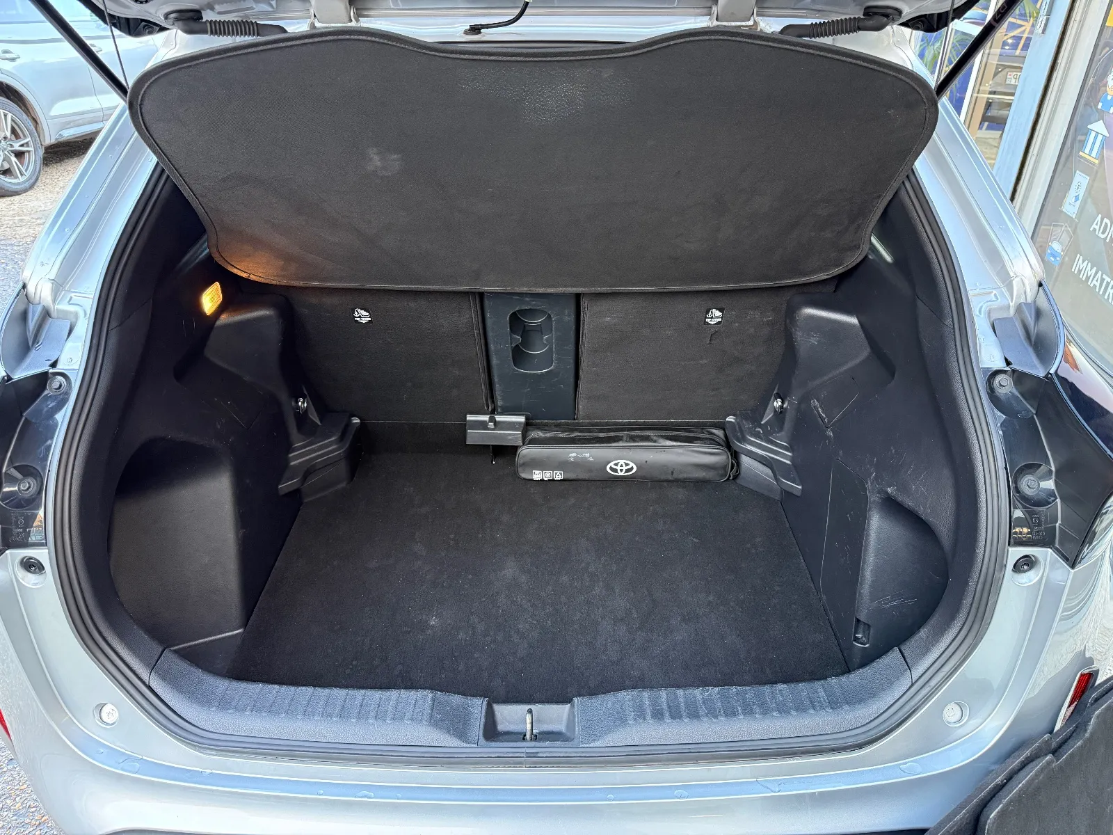 Photo de TOYOTA YARIS CROSS HYBRIDE MY22