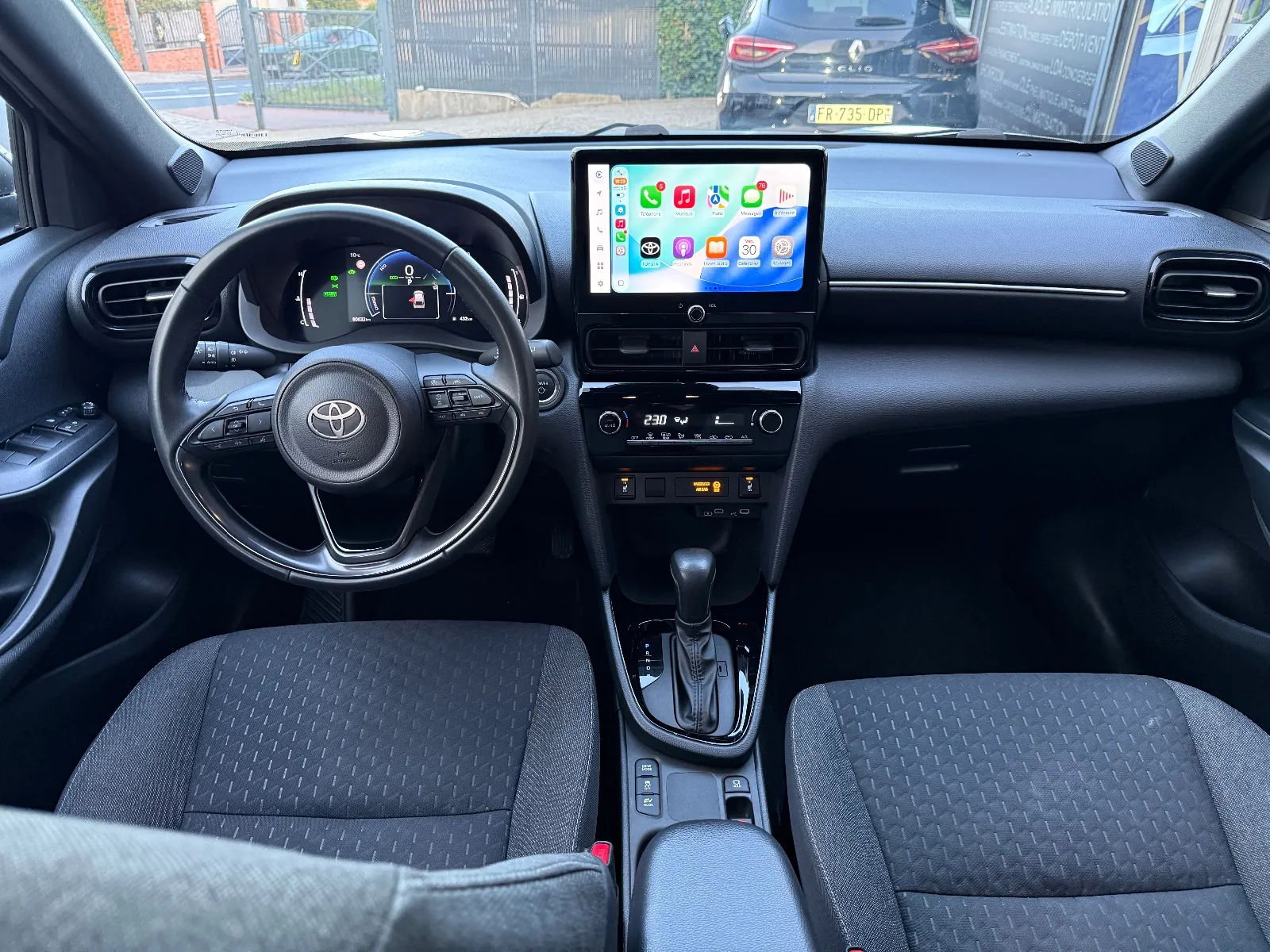 Photo de TOYOTA YARIS CROSS HYBRIDE MY22